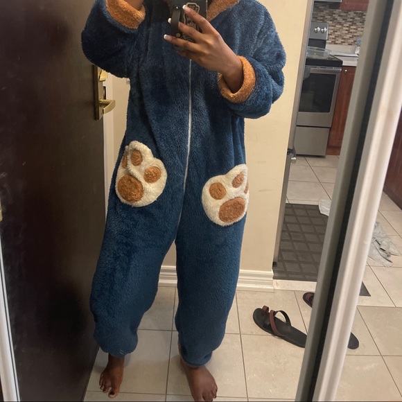 Plush onesie super warm for the winter - Picture 2 of 4